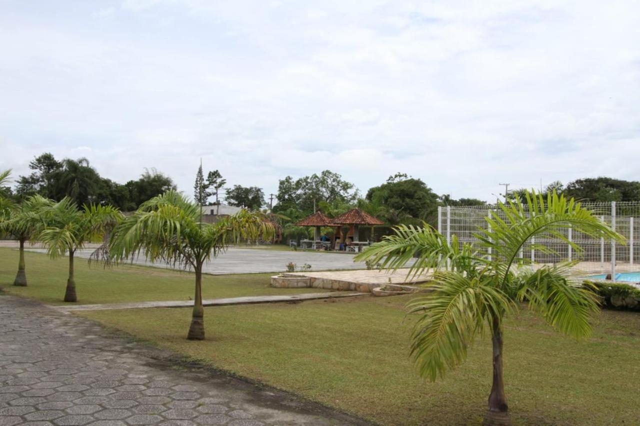 Appartamento Kitnet Flamingo 31B Matinhos Esterno foto